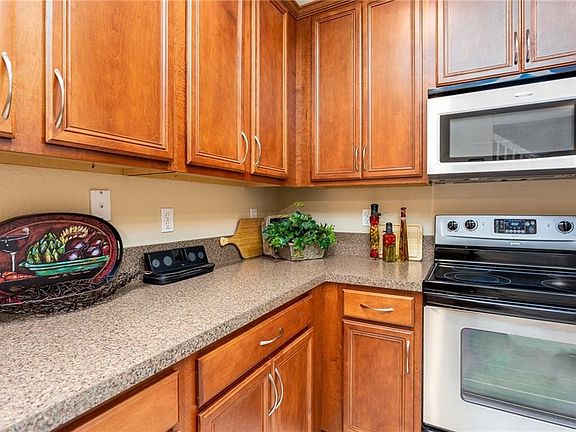 5th image of 322 Provence Pl Unit 322