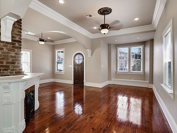 5th image of 4020 D'hemecourt St.