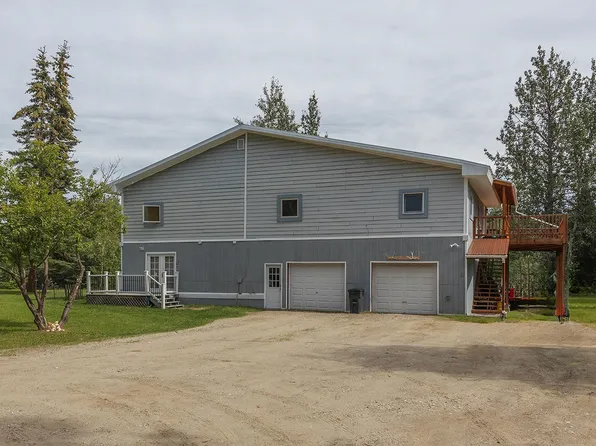 1920 Perkins Dr, Fairbanks, AK 99709