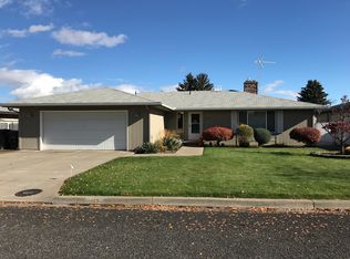 1217 S 26th Ave, Yakima, WA 98902
