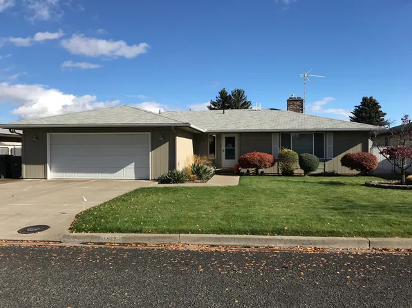 1217 S 26th Ave, Yakima, WA 98902