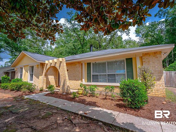 2nd image of 1808 Southampton Way