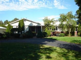 250 Salem St, Lynnfield, MA 01940