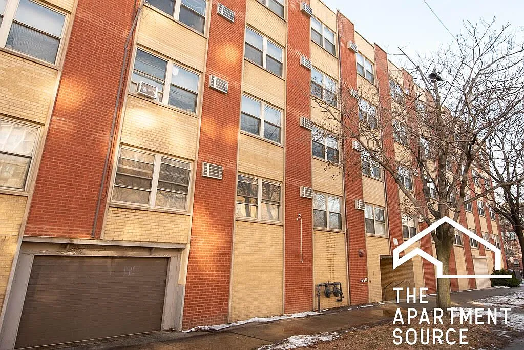 6830 North Sheridan Road #263 — Photo 3