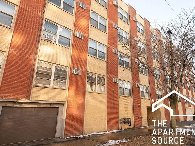 6830 N Sheridan Rd #268 — Photo 10
