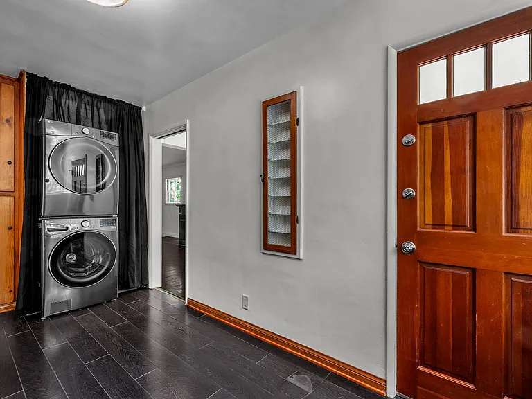 1032 Carol Dr #2 — Photo 11