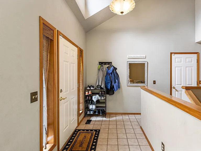 7956 SW 61st Ave — Photo 8