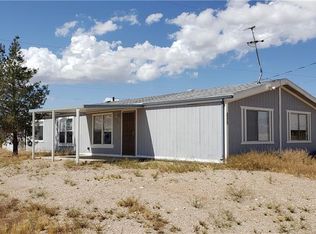 7602 W Vandergriff Rd, Golden Valley, AZ 86413