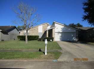 471 Buoy Rd, Webster, TX 77598