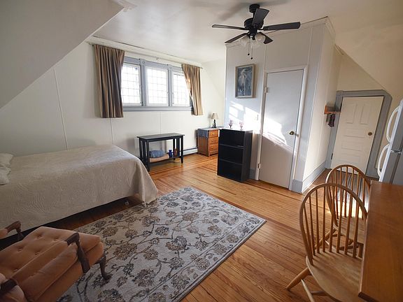 2nd image of 245 Clinton St APT 3A