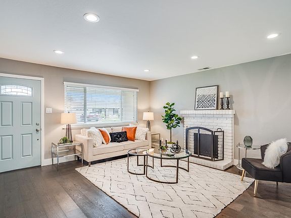 5th image of 3960 Branson Dr