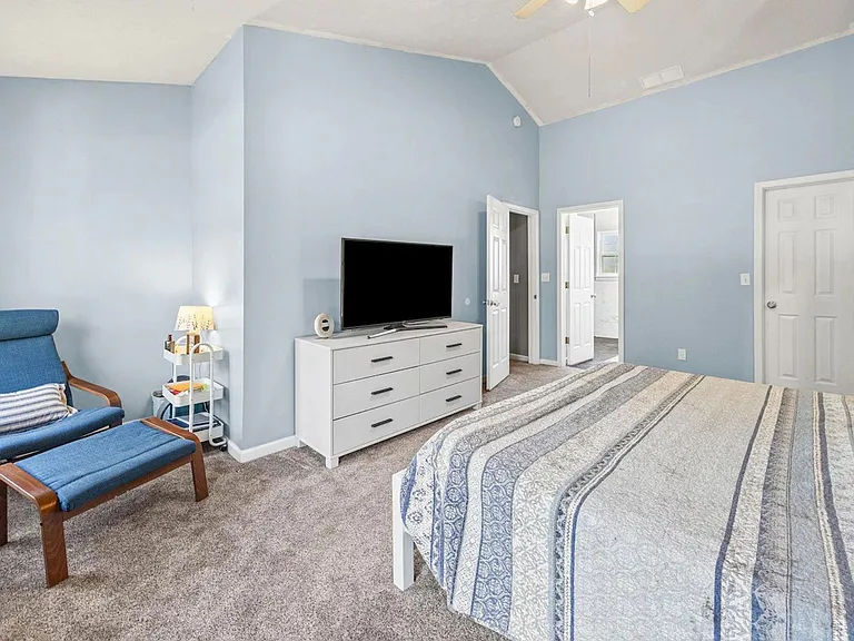 4027 Fiddlesticks Dr — Photo 17