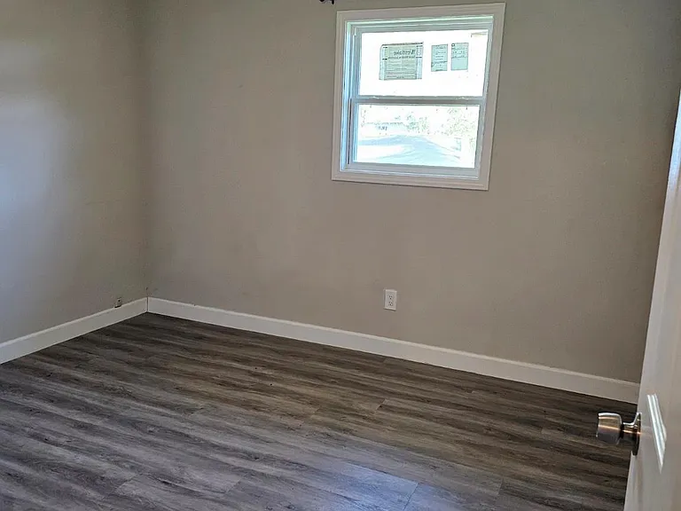 120 Antionette Ln — Photo 20