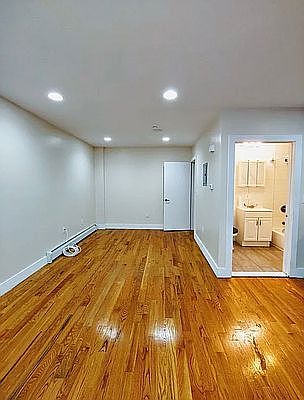 1st image of 623 Van Buren St #1