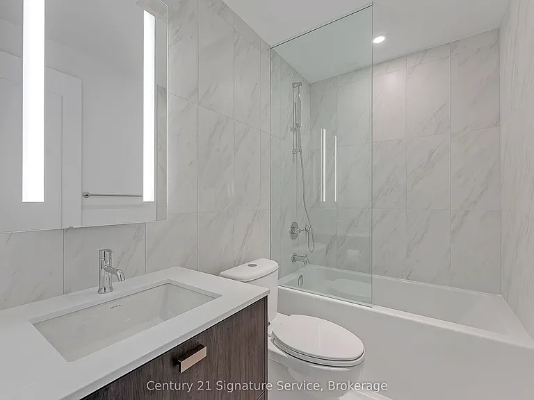 470 Front St W #1203 — Photo 10