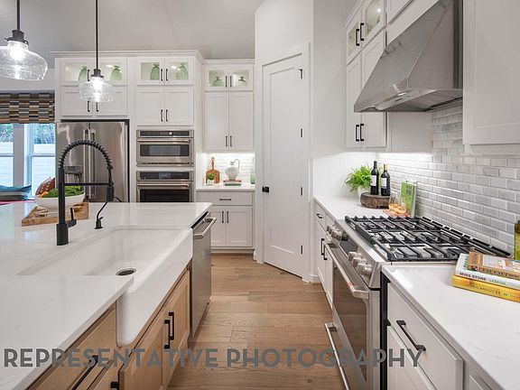 6th image of this home
