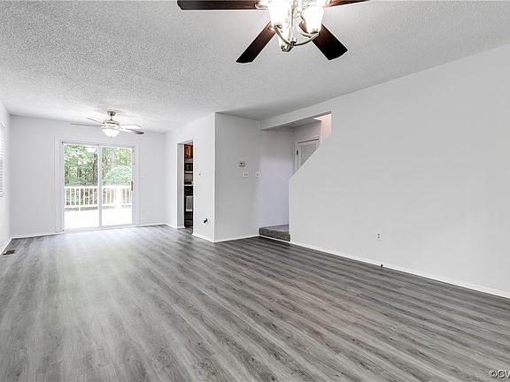 5th image of 2655 Ridge Rd