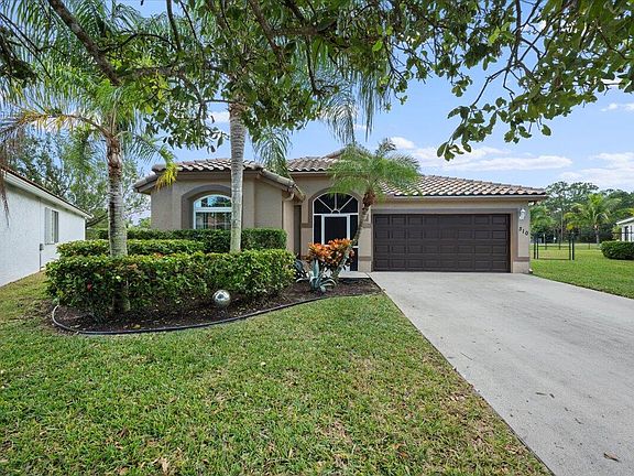 2nd image of 310 Preserve Way