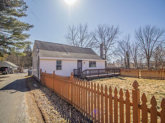 4th image of 100 Welsh Ln