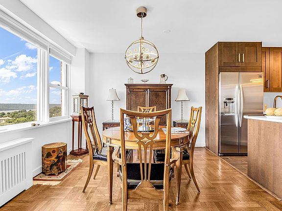5th image of 4555 Henry Hudson Pkwy APT 1101