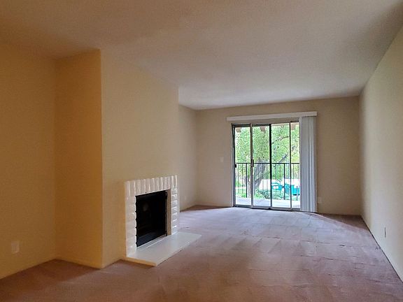 5th image of 259 N Capitol Ave Unit 268