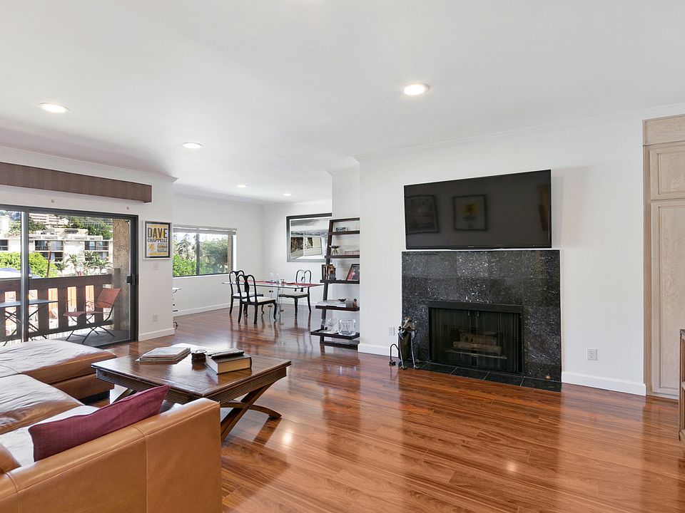 1st image of 832 Palm Ave APT 304