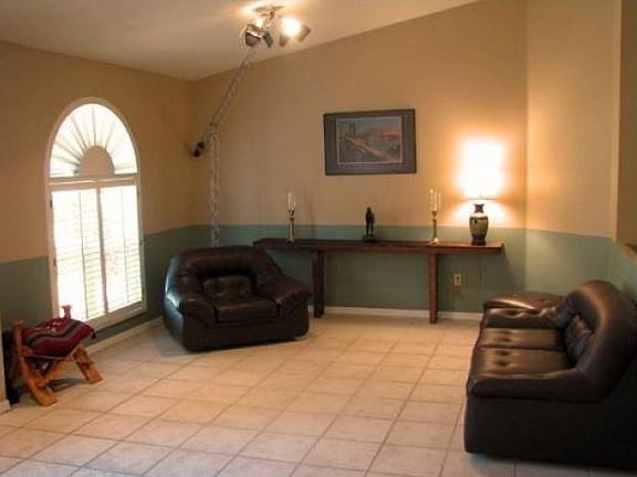 2nd image of 3815 Harrogate Dr