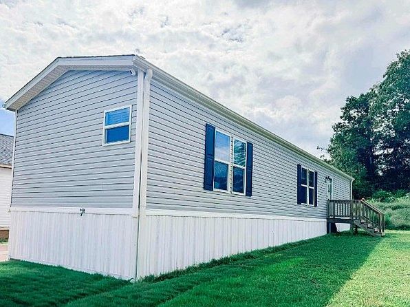 84 Crappie Hollow Ln