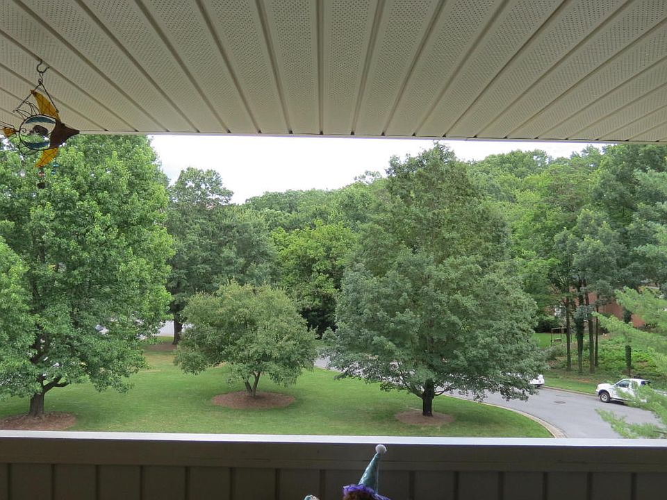 1st image of 5260 Crossbow Cir Unit 8E
