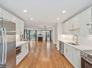 8501 Enochs Dr, Lorton, VA 22079