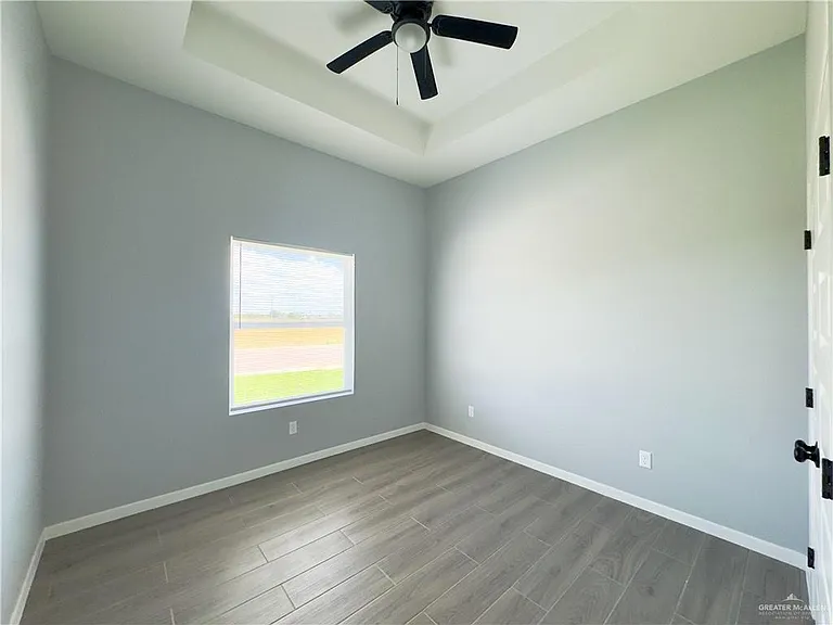 905 Durango St — Photo 22