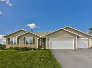 5503 Wynmere Dr, South Beloit, IL 61080