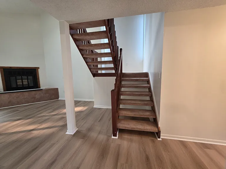 4080 Sherman Oaks Ave — Photo 14