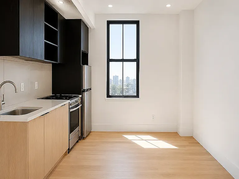 1520 Saint Johns Pl #4 — Photo 2
