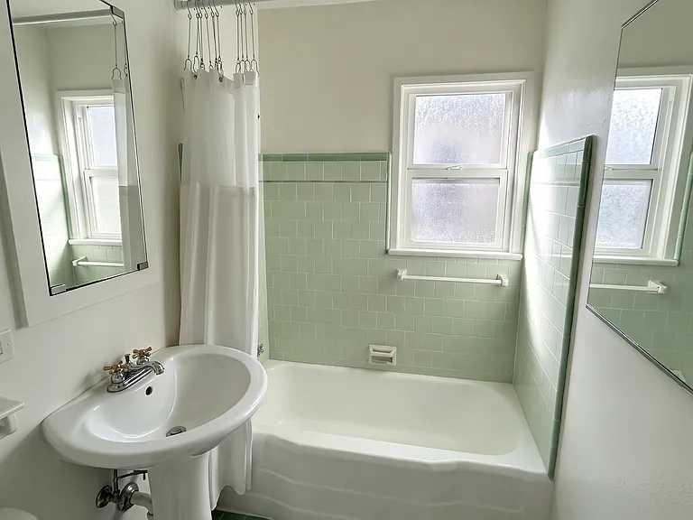 vintage style original tile bathroom