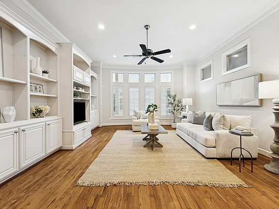 4th image of 5768 Sugar Hill Dr