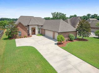 41498 Minor Ave, Prairieville, LA 70769
