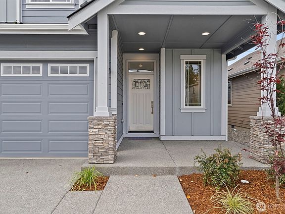 3rd image of 9021 Wyatt Court SE