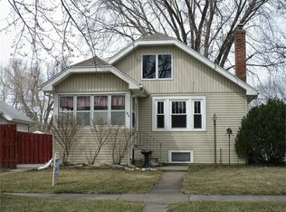 616 Kingsley Ave, Waterloo, IA 50701