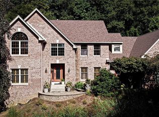 3919 Bridgewood Cir, Murrysville, PA