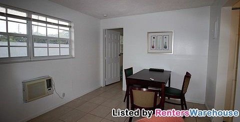 3rd image of 201 SE 22nd St APT 2