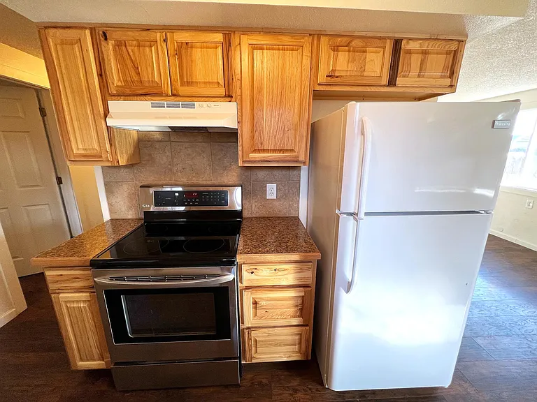 765 SE Russell St — Photo 10