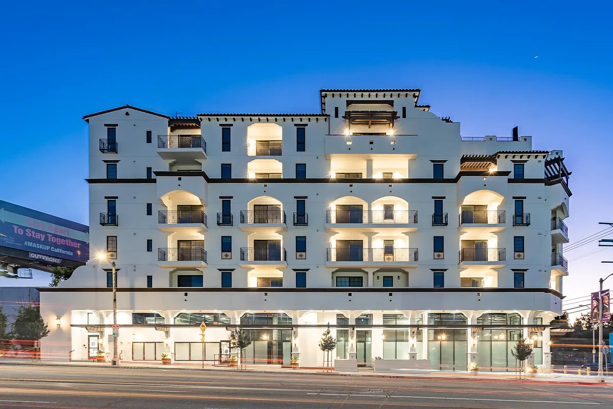 Building Photo - LaBrea & 12th Apartments