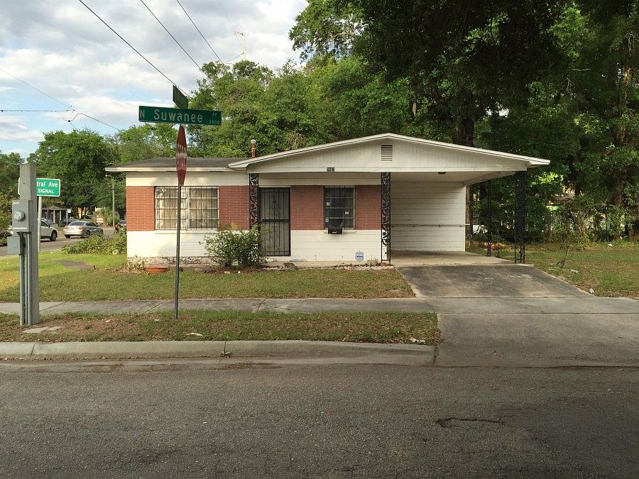 1st image of 3917 N Suwanee Ave