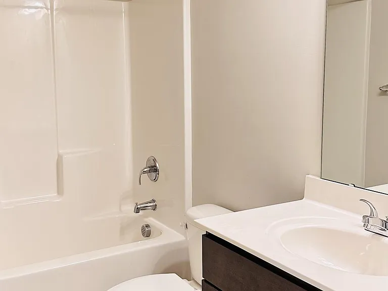 813 Stonebriar St — Photo 12
