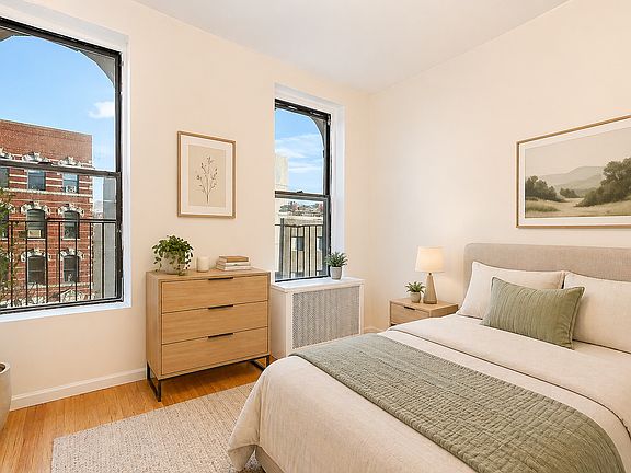 2nd image of 133 Avenue C APT 2A
