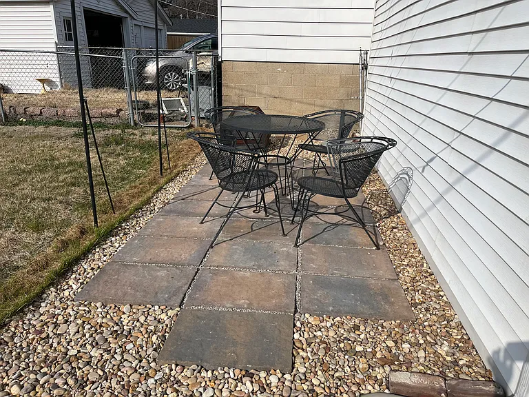 3175 Ivanhoe Ave — Photo 10