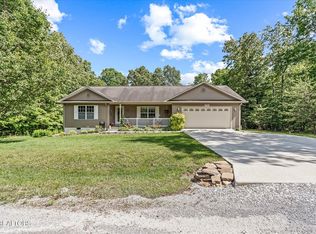 822 Cahita Ln, Crossville, TN 38572