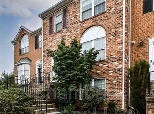 46684 Crystal Ct, Sterling, VA 20164