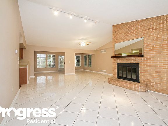 2nd image of 1212 Dona Way